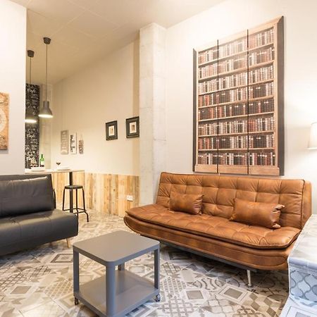 Historical Center Ollerias Apartment Malaga Luaran gambar